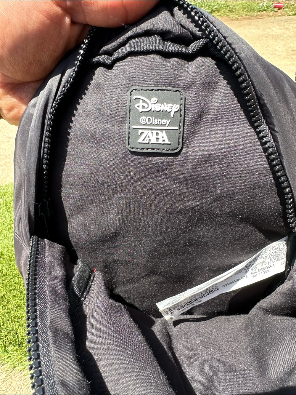 Zara Kids x Disney Mickey Mouse Black Puffer Backpack - Picture 5 of 8